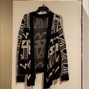 Black & white Aztec cardigan